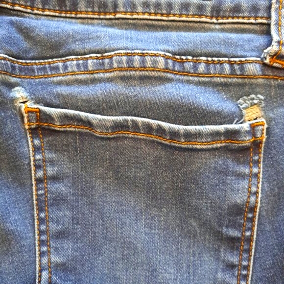 Kut from the Kloth Dark Wash Toothpick Skinny Jeans Size 6 - Picture 9 of 9